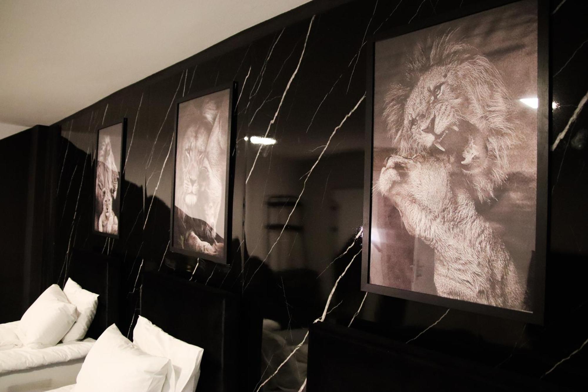Melange Rooms Wina Bagian luar foto